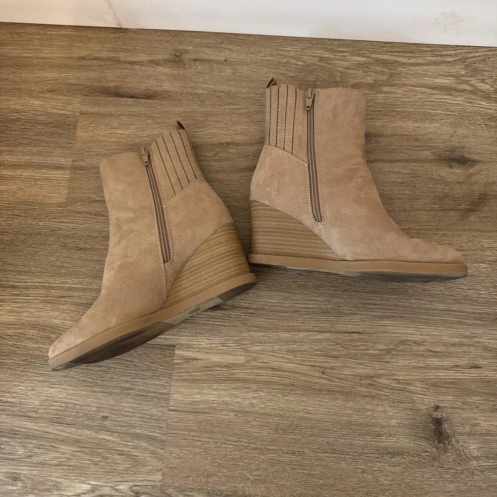 Women's Cypress‎ Winter Boots - Universal Thread Sz 6.5
